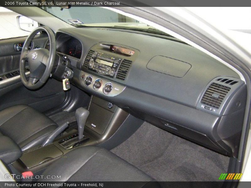 Lunar Mist Metallic / Dark Charcoal 2006 Toyota Camry SE V6