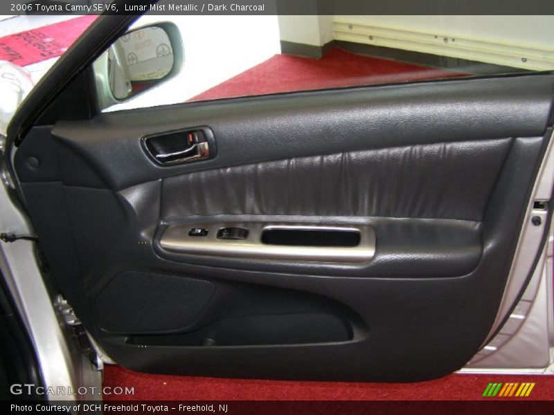 Lunar Mist Metallic / Dark Charcoal 2006 Toyota Camry SE V6