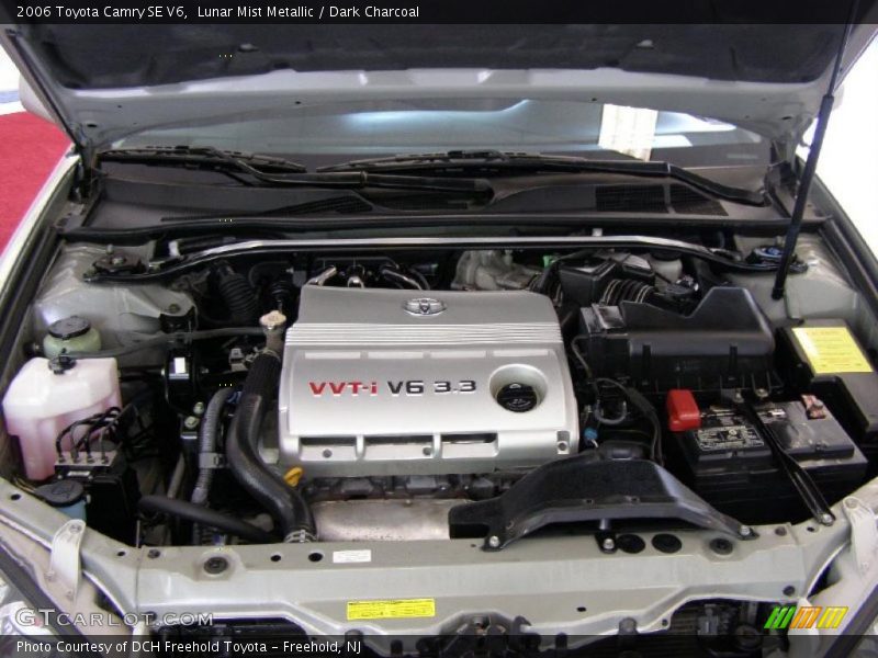 Lunar Mist Metallic / Dark Charcoal 2006 Toyota Camry SE V6