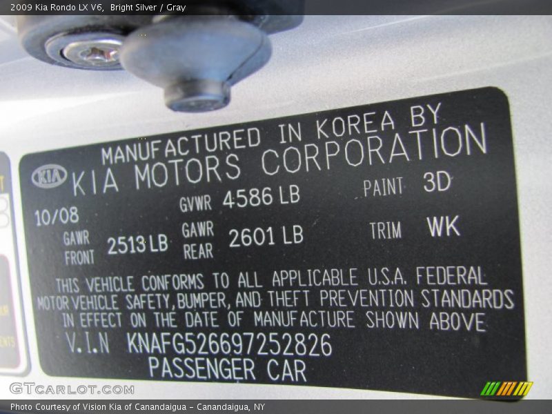 Bright Silver / Gray 2009 Kia Rondo LX V6