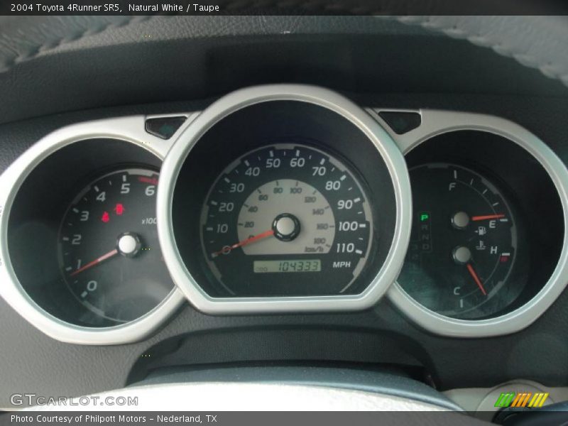 Natural White / Taupe 2004 Toyota 4Runner SR5