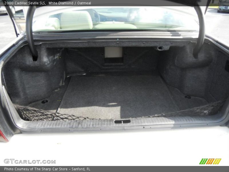 White Diamond / Oatmeal 2000 Cadillac Seville SLS