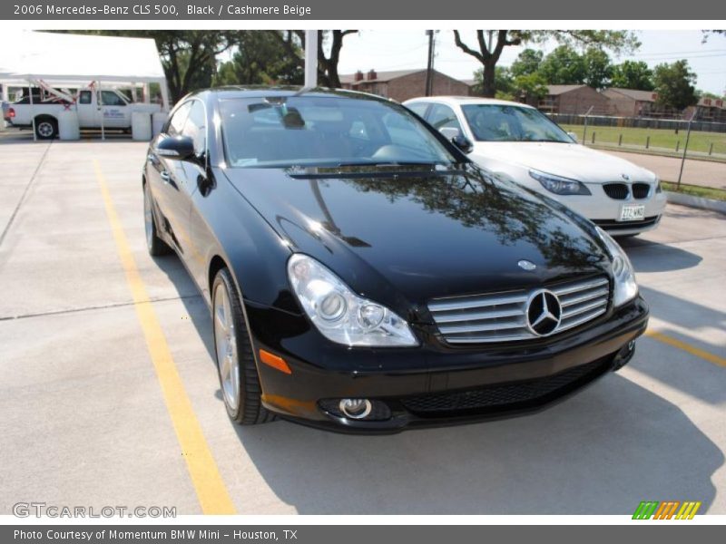 Black / Cashmere Beige 2006 Mercedes-Benz CLS 500