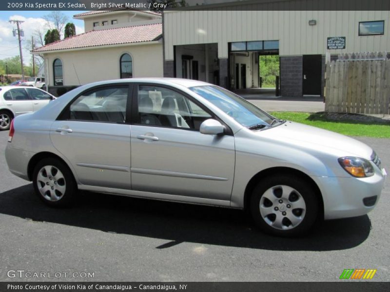 Bright Silver Metallic / Gray 2009 Kia Spectra EX Sedan