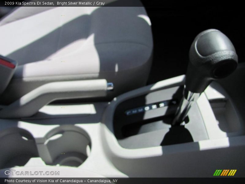 Bright Silver Metallic / Gray 2009 Kia Spectra EX Sedan