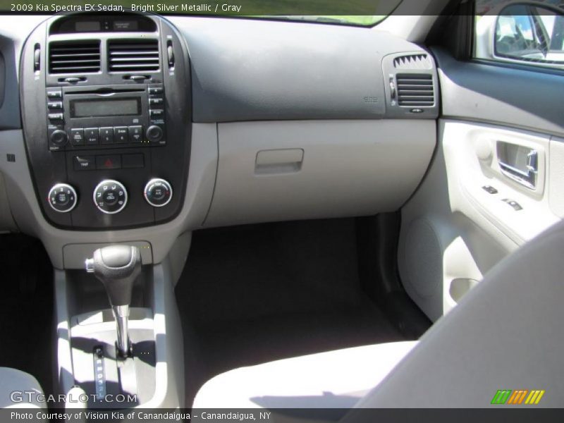 Bright Silver Metallic / Gray 2009 Kia Spectra EX Sedan