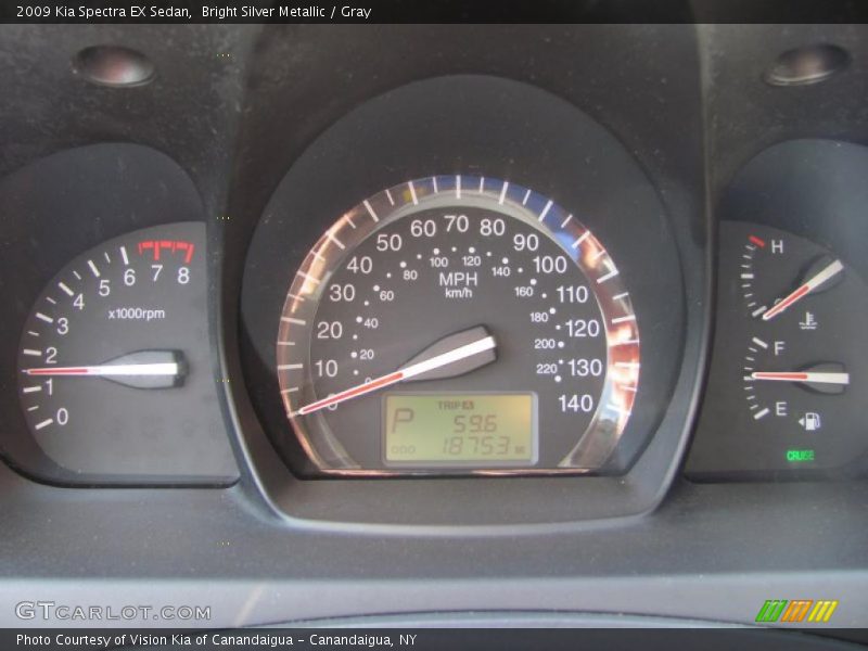 Bright Silver Metallic / Gray 2009 Kia Spectra EX Sedan
