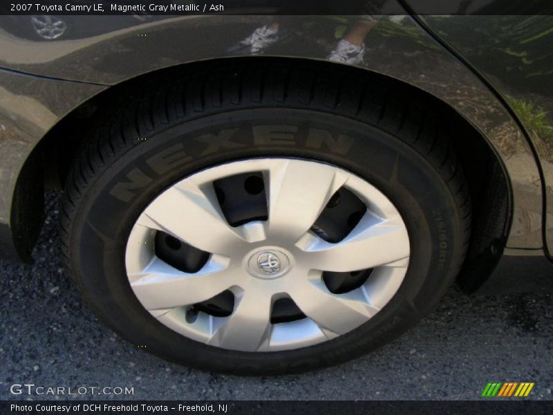 Magnetic Gray Metallic / Ash 2007 Toyota Camry LE
