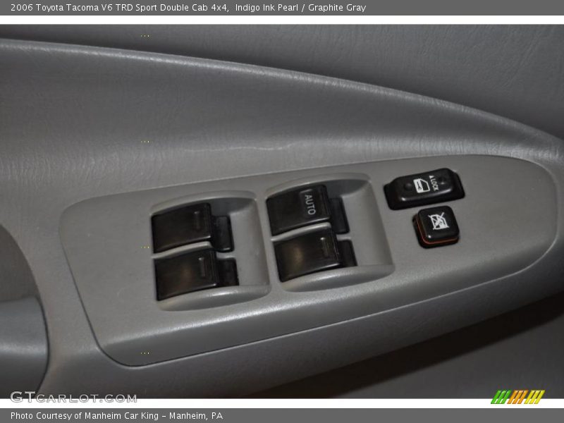 Indigo Ink Pearl / Graphite Gray 2006 Toyota Tacoma V6 TRD Sport Double Cab 4x4