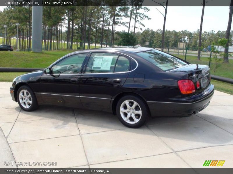 Black Onyx / Ivory 2004 Lexus GS 300