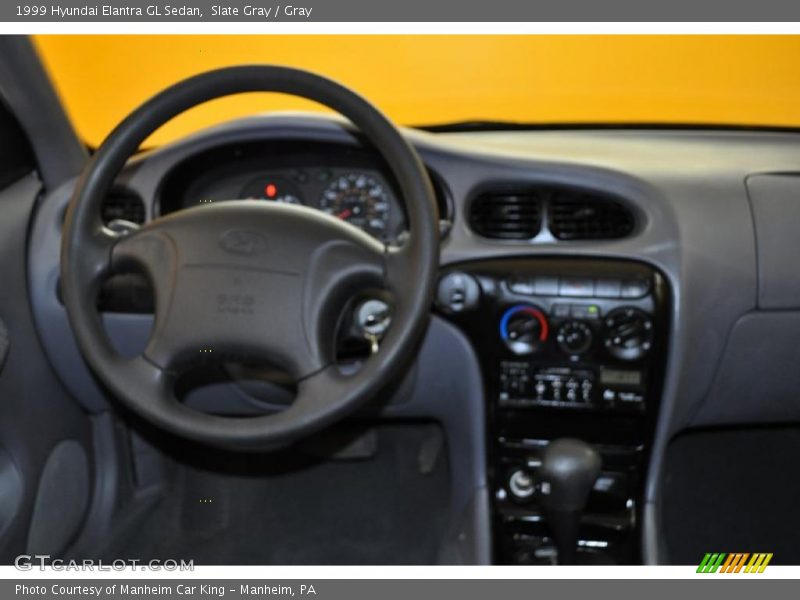 Slate Gray / Gray 1999 Hyundai Elantra GL Sedan
