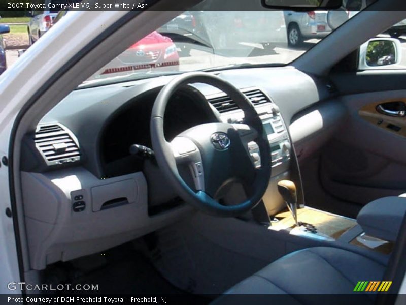 Super White / Ash 2007 Toyota Camry XLE V6