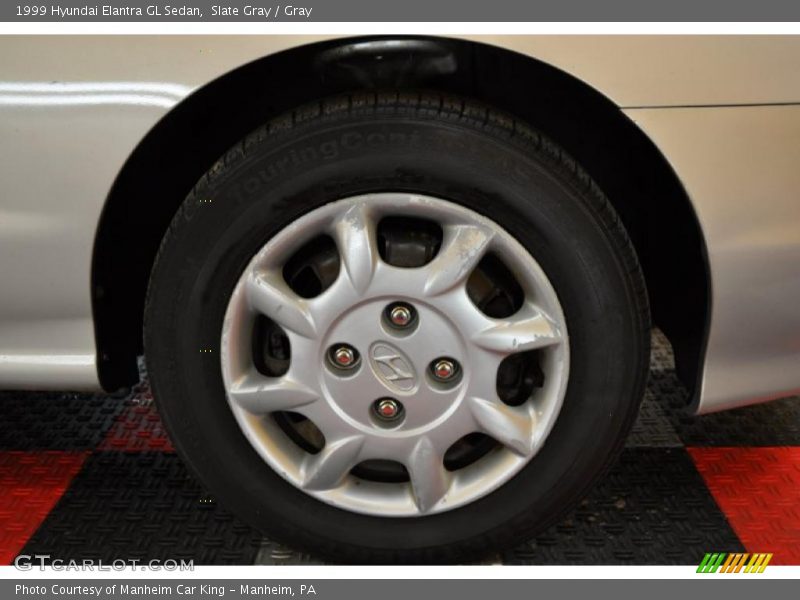 Slate Gray / Gray 1999 Hyundai Elantra GL Sedan