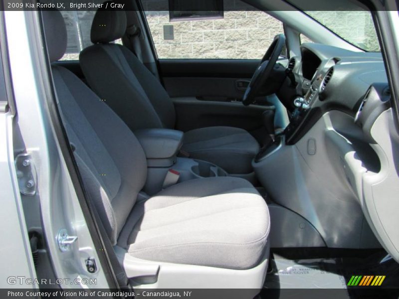 Bright Silver / Gray 2009 Kia Rondo LX