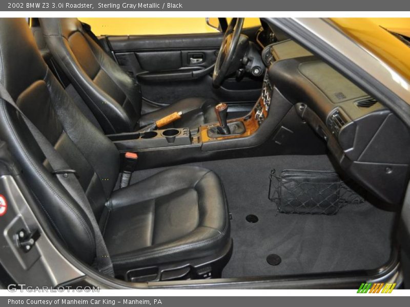 Sterling Gray Metallic / Black 2002 BMW Z3 3.0i Roadster