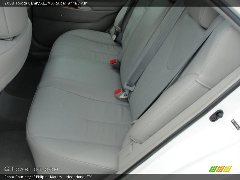 Super White / Ash 2008 Toyota Camry XLE V6