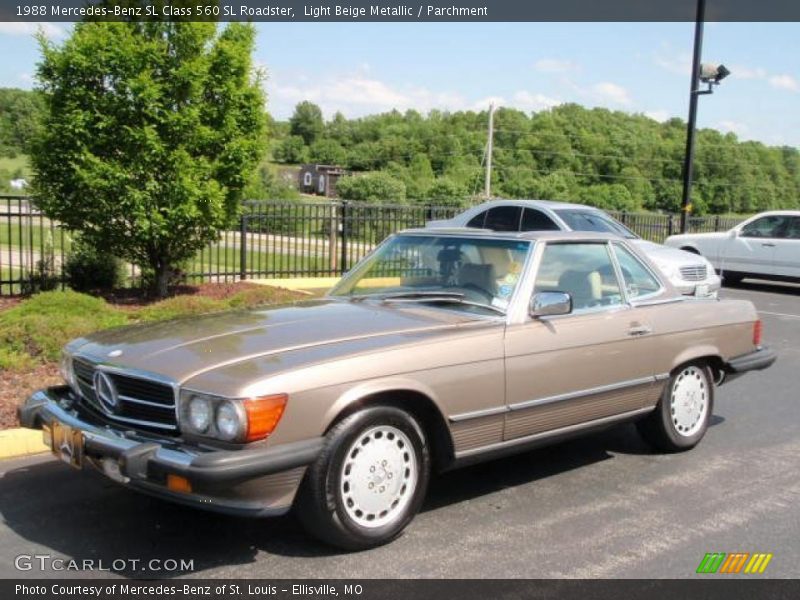 Light Beige Metallic / Parchment 1988 Mercedes-Benz SL Class 560 SL Roadster