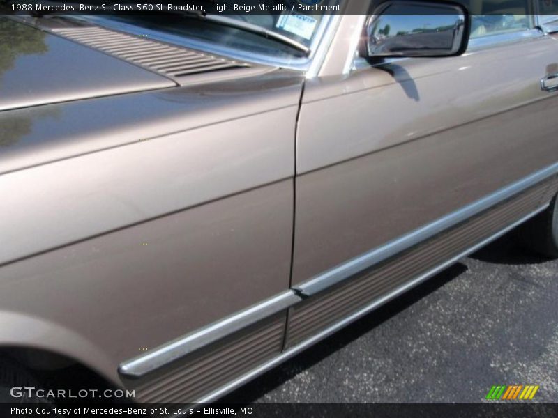 Light Beige Metallic / Parchment 1988 Mercedes-Benz SL Class 560 SL Roadster