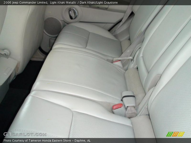 Light Khaki Metallic / Dark Khaki/Light Graystone 2006 Jeep Commander Limited