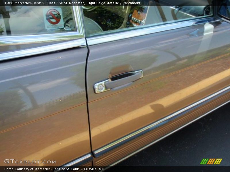 Light Beige Metallic / Parchment 1988 Mercedes-Benz SL Class 560 SL Roadster