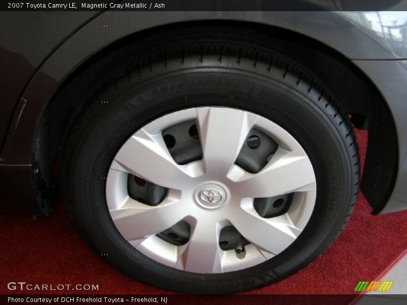 Magnetic Gray Metallic / Ash 2007 Toyota Camry LE
