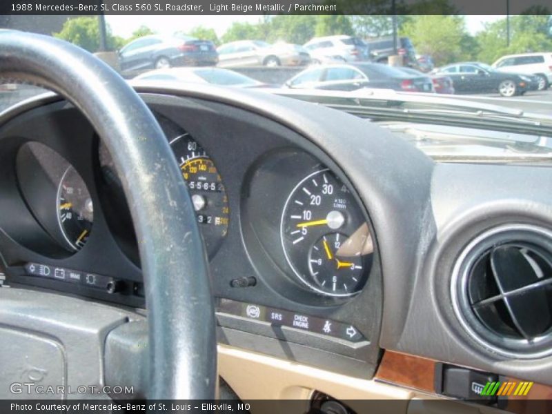 Light Beige Metallic / Parchment 1988 Mercedes-Benz SL Class 560 SL Roadster