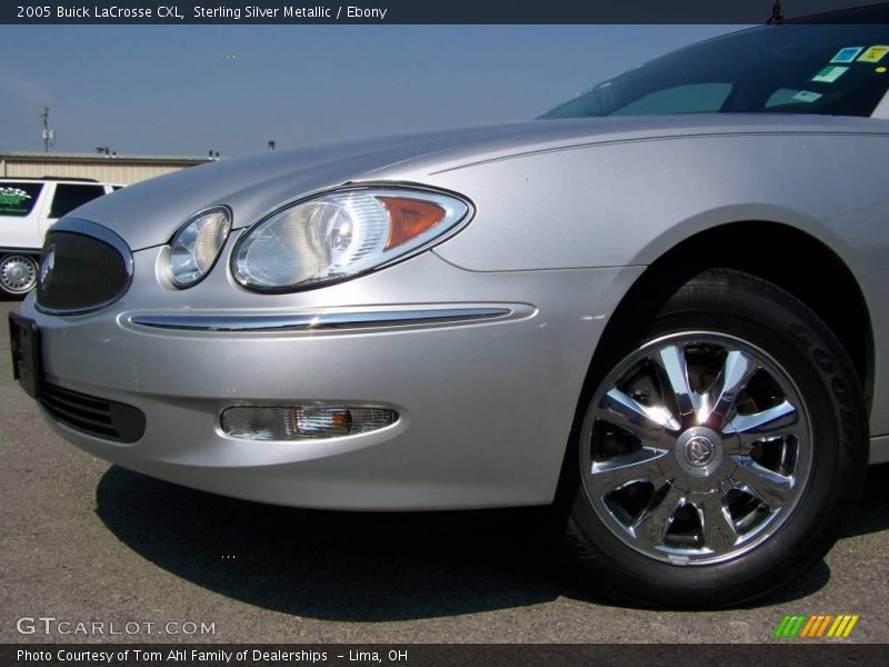 Sterling Silver Metallic / Ebony 2005 Buick LaCrosse CXL