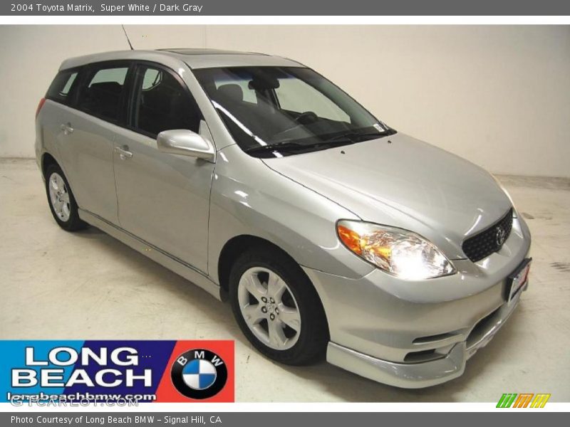 Super White / Dark Gray 2004 Toyota Matrix