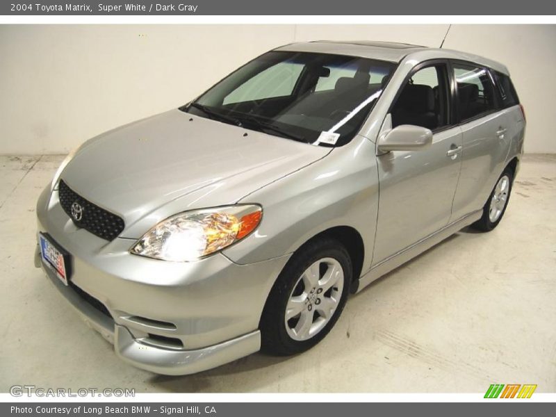 Super White / Dark Gray 2004 Toyota Matrix