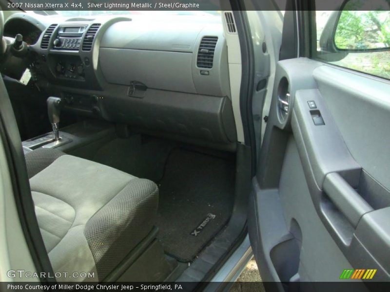 Silver Lightning Metallic / Steel/Graphite 2007 Nissan Xterra X 4x4