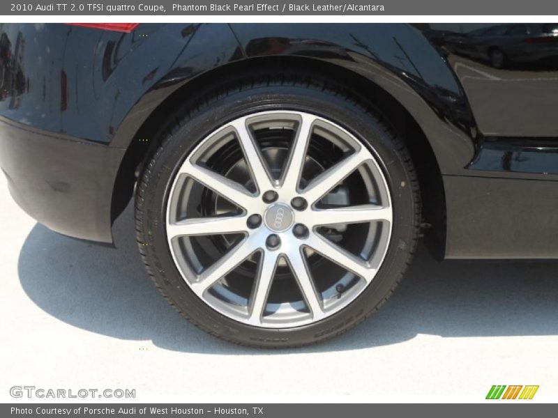 Phantom Black Pearl Effect / Black Leather/Alcantara 2010 Audi TT 2.0 TFSI quattro Coupe