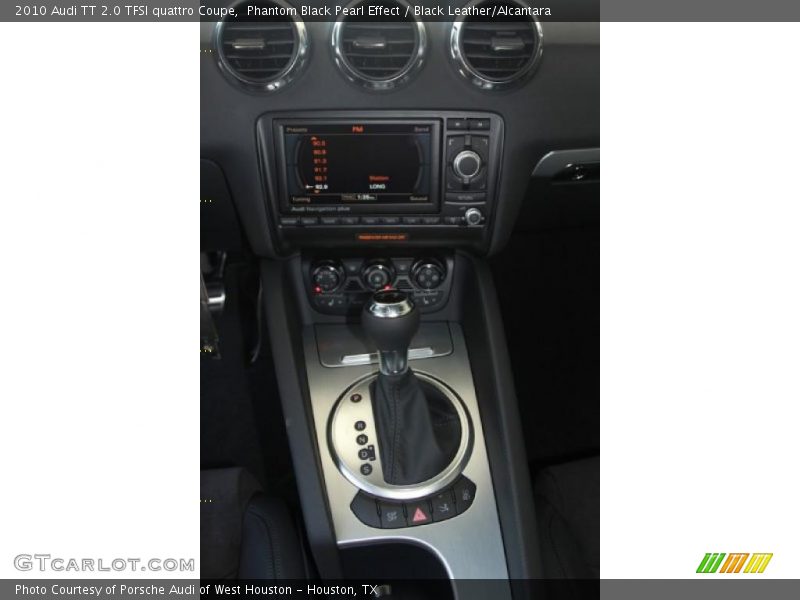 Phantom Black Pearl Effect / Black Leather/Alcantara 2010 Audi TT 2.0 TFSI quattro Coupe