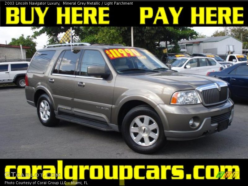 Mineral Grey Metallic / Light Parchment 2003 Lincoln Navigator Luxury