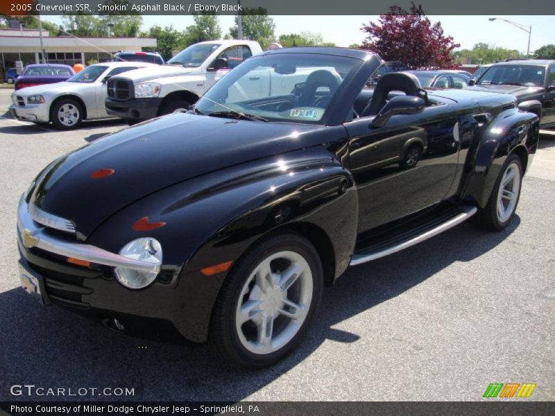 Smokin' Asphalt Black / Ebony Black 2005 Chevrolet SSR