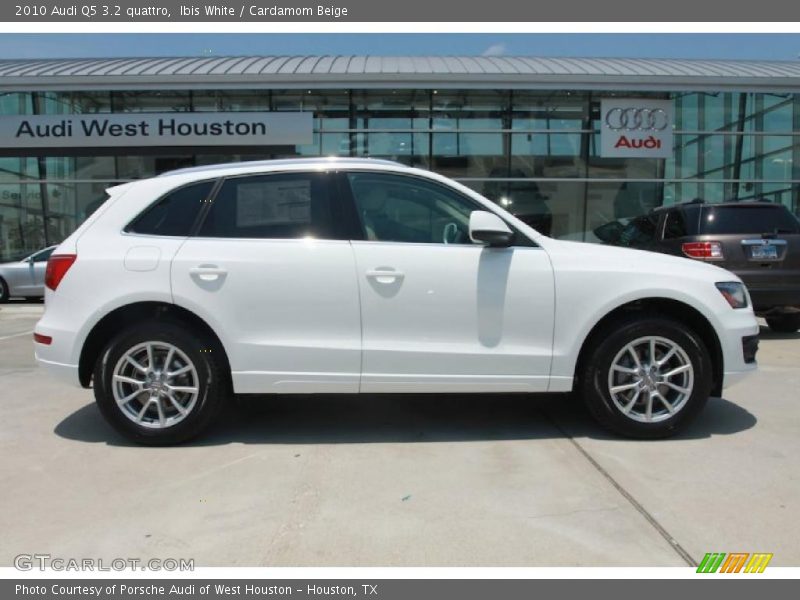 Ibis White / Cardamom Beige 2010 Audi Q5 3.2 quattro
