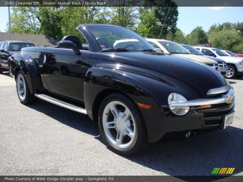 Smokin' Asphalt Black / Ebony Black 2005 Chevrolet SSR