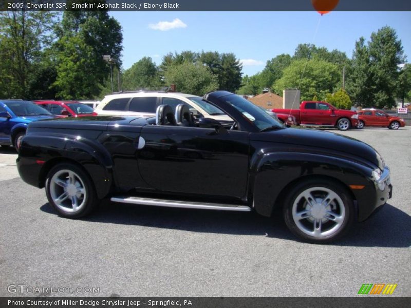 Smokin' Asphalt Black / Ebony Black 2005 Chevrolet SSR