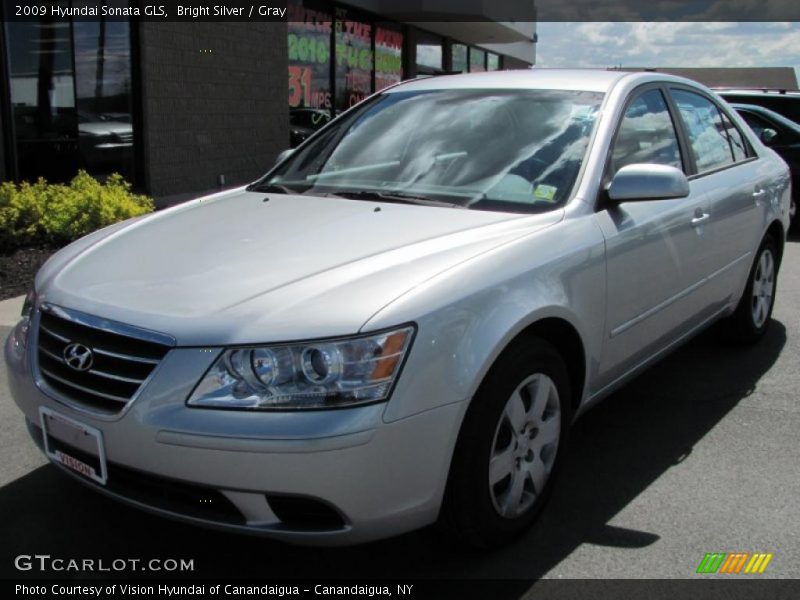 Bright Silver / Gray 2009 Hyundai Sonata GLS
