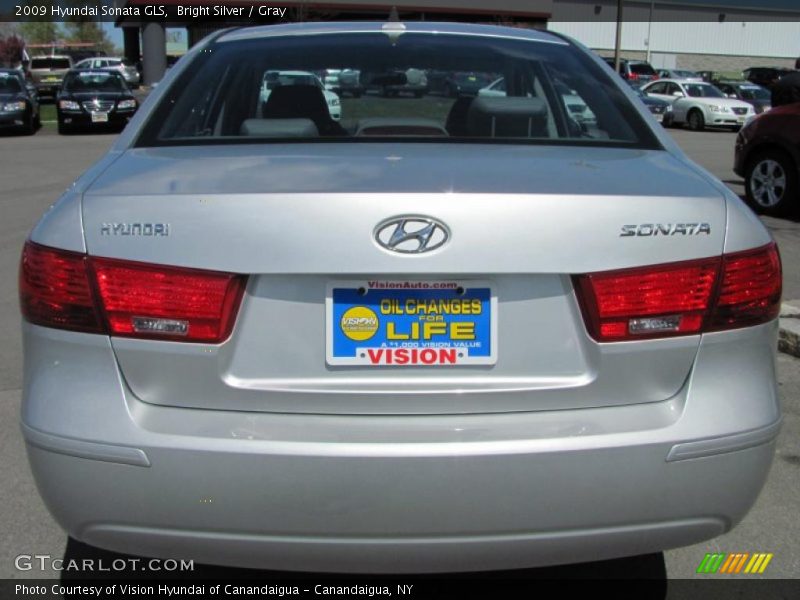 Bright Silver / Gray 2009 Hyundai Sonata GLS