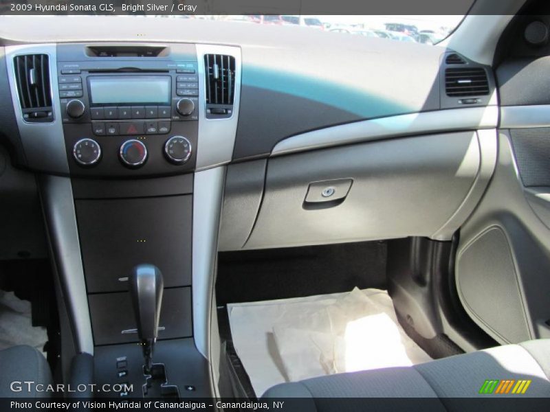 Bright Silver / Gray 2009 Hyundai Sonata GLS