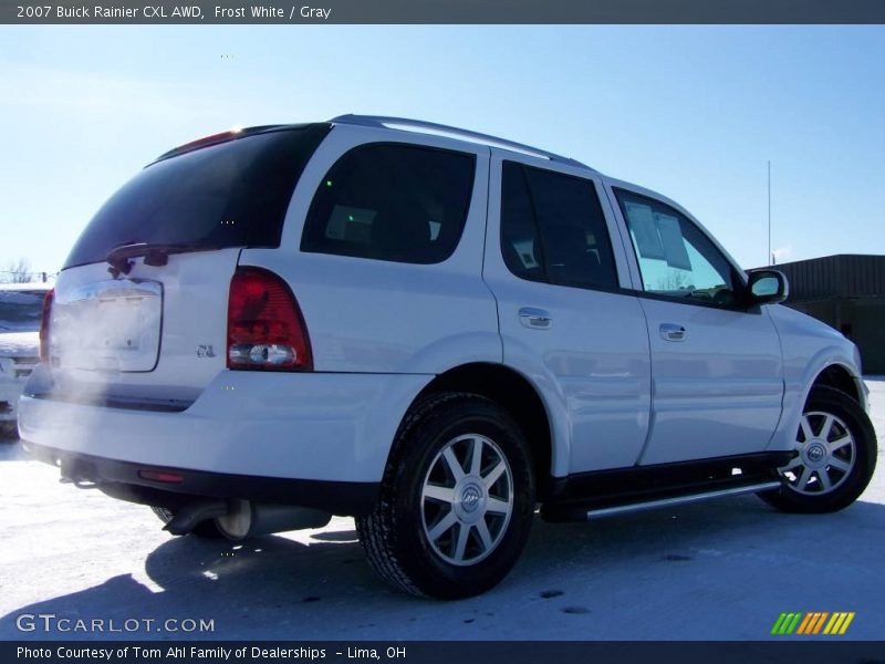 Frost White / Gray 2007 Buick Rainier CXL AWD