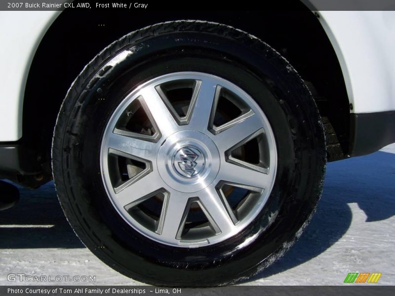 Frost White / Gray 2007 Buick Rainier CXL AWD