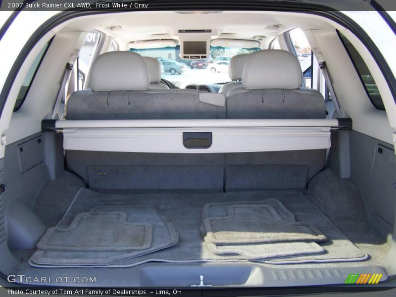 Frost White / Gray 2007 Buick Rainier CXL AWD