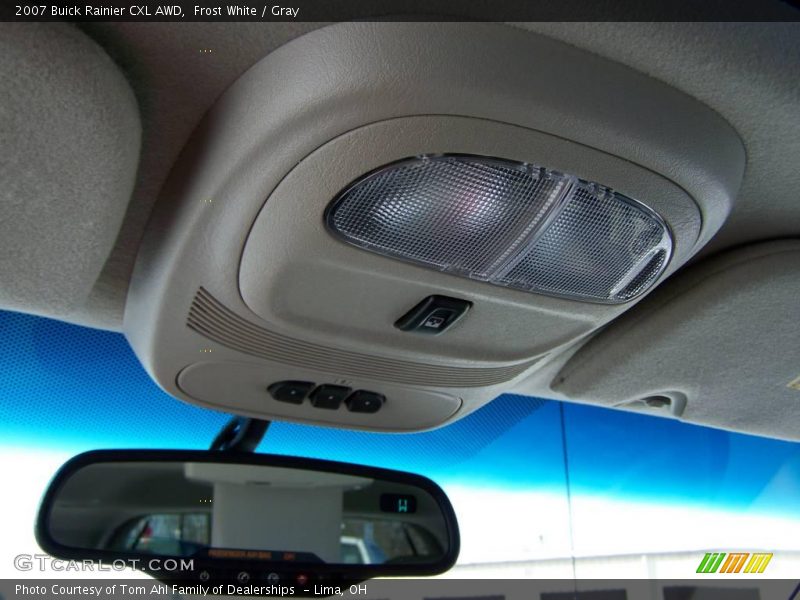 Frost White / Gray 2007 Buick Rainier CXL AWD