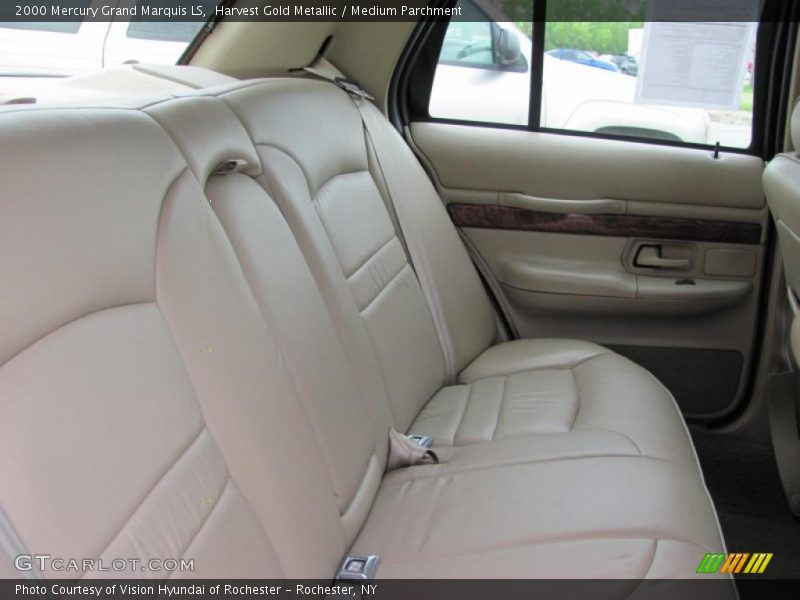 Harvest Gold Metallic / Medium Parchment 2000 Mercury Grand Marquis LS