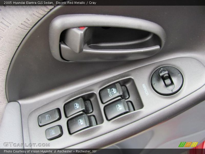 Electric Red Metallic / Gray 2005 Hyundai Elantra GLS Sedan