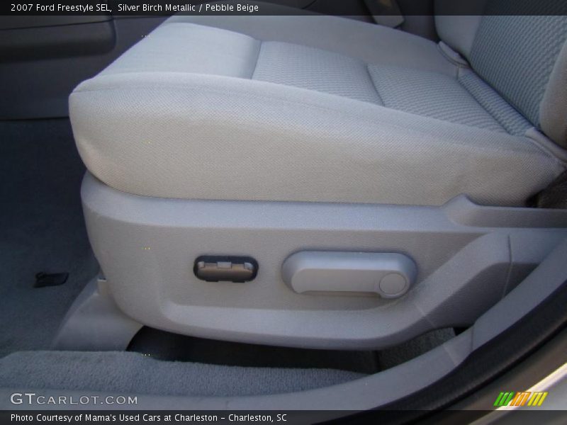 Silver Birch Metallic / Pebble Beige 2007 Ford Freestyle SEL