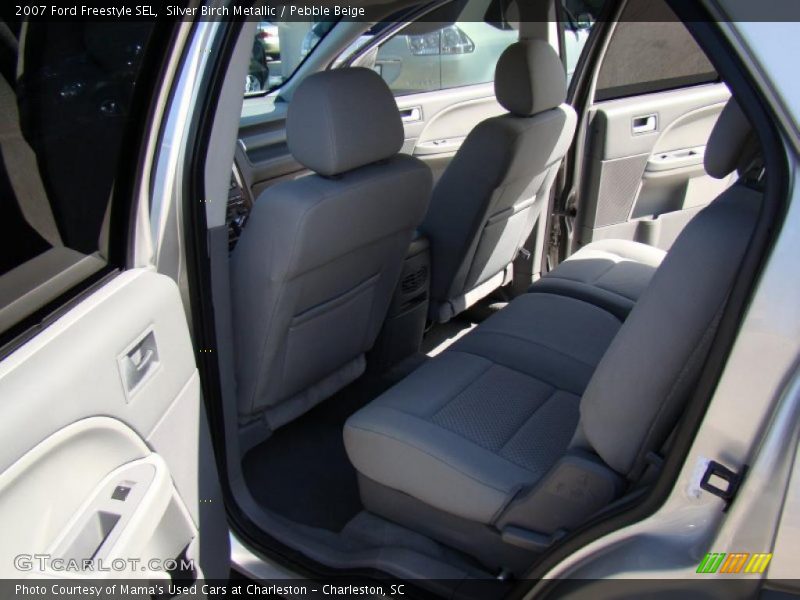 Silver Birch Metallic / Pebble Beige 2007 Ford Freestyle SEL