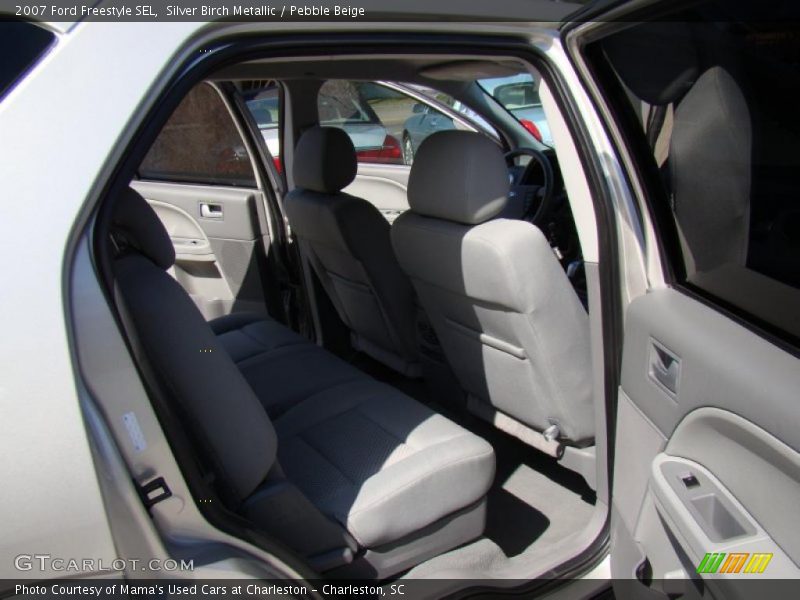 Silver Birch Metallic / Pebble Beige 2007 Ford Freestyle SEL