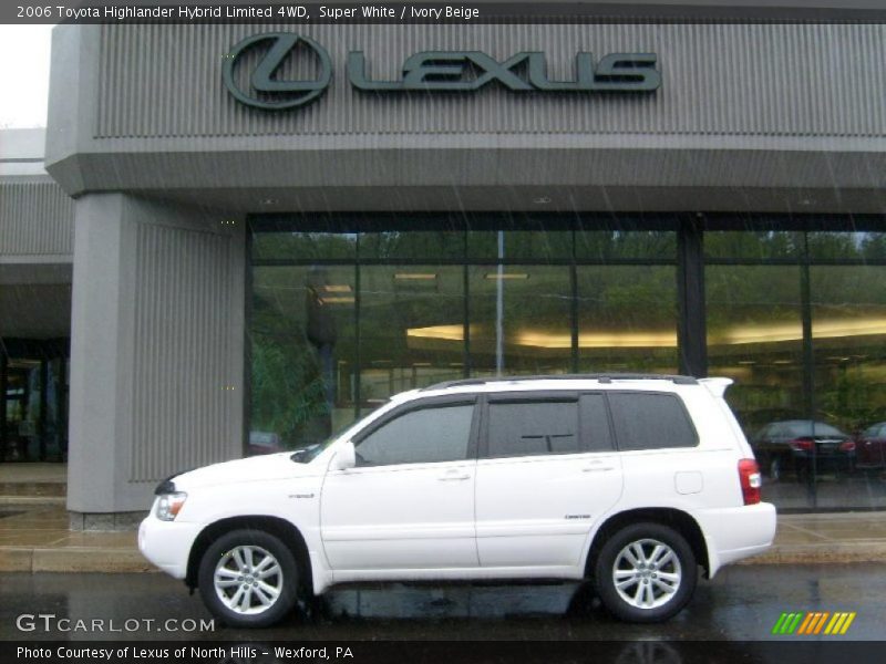 Super White / Ivory Beige 2006 Toyota Highlander Hybrid Limited 4WD
